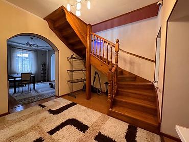 балыкчы аренда домов: 280 м², 6 комнат и более, Без подселения — 8