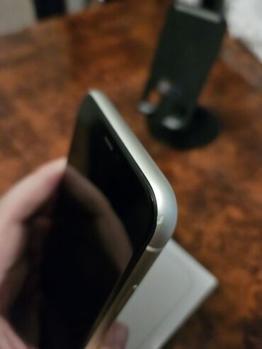 Apple iPhone: IPhone 11, 128 GB, Ağ, Face ID — 6