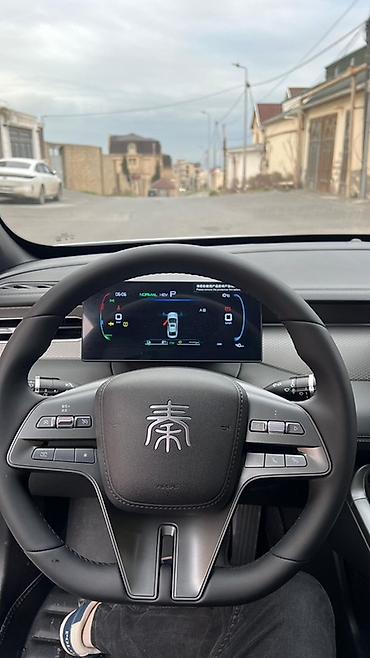byd diskleri: BYD Qin Plus DM-i sedan - Geniş radiator barmaqlığı və nazik LED ön — 2