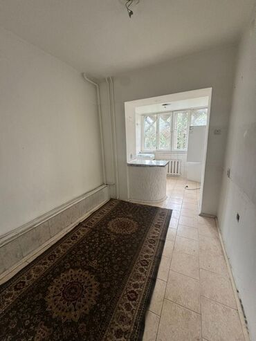 Продажа квартир: 2 комнаты, 65 м², Индивидуалка, 3 этаж, Косметический ремонт — 4