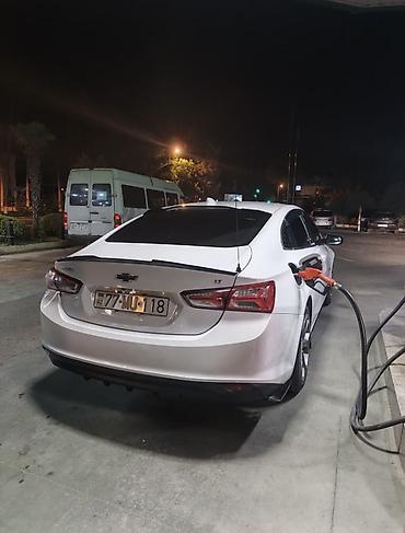chevrolet salon kredit: Chevrolet Malibu: 1.5 l | 2021 il 142000 km Sedan — 10