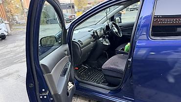 kia sorrnto: Toyota WISH: 2004 г., 1.8 л, Автомат, Бензин, Минивэн — 6