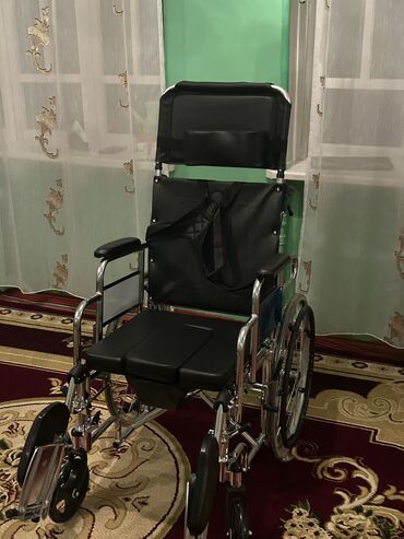 Əlil arabaları: Salam. Xəstə otura bilmədiyi üçün satırıq. Heç işlənmədi, təptəzədir