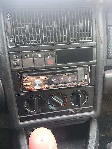 Audi: Audi 80: 1994 г., Механика, Бензин, Универсал — 10