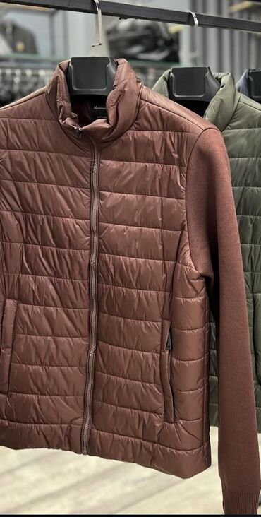 кийим утук: Эркектердин свитери, S (EU 36), Massimo Dutti, Колдонулган, түсү - Күрөң, Өзү алып кетүү