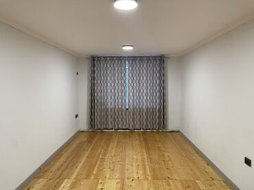 1 комнатная квартира без ремонта: 1 комната, 18 м², Общежитие и гостиничного типа, 2 этаж, Евроремонт