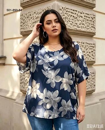 eu 54: 07. Tunike za punije
XL 2XL 3XL
2.600 dinara H — 1