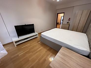 Долгосрочная аренда квартир: 3 комнаты, Собственник, Без подселения, С мебелью полностью — 8