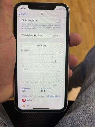 Apple iPhone: IPhone 11, Ağ, Face ID
