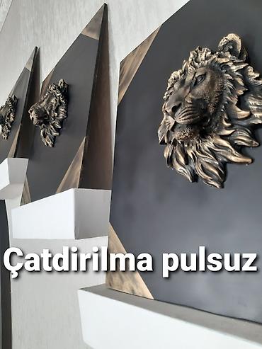 pul sekili: Dekorativ asma tablo – Şir başı relyefi - Dizayn: Qara fon üzərində — 1