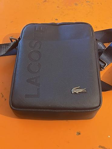 лакосте барсетка: Сумка через плечо Lacoste, компактный городской формат. - — 1