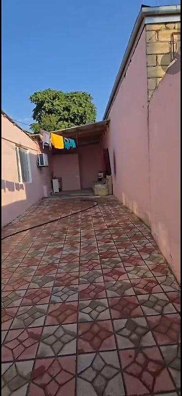satlıq ev: Həyət evi hacı zeynalabdin nasosnu qayalı markete yaxın 30nomreli — 1