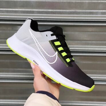 Patike: Nike air zoom patike

Novo
Brojevi 36 do 41

fb Moja Kupovina 1 — 8