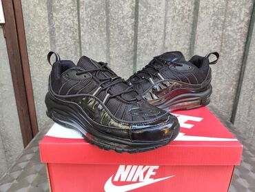Nike Air Max 98 Skroz Crne-NOVO Sa Nike Kutijom-Vidi Slike!(SVETLE NA