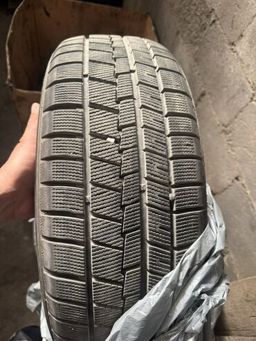 Шиналар: Шиналар 215 / 55 / R 18, Кыш, Жеңил унаалар, Кытай
