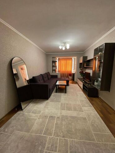 квартира 4 микрайон: 1 комната, 32 м², 104 серия, 4 этаж, Косметический ремонт