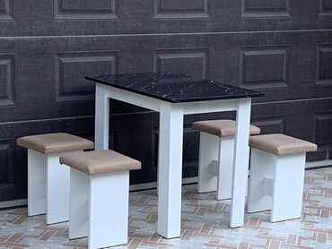 Masa və oturacaq dəstləri: Mətbəx üçün, Yeni, Açılmayan, Kvadrat masa, 4 stul -da lalafo.az — 21 Masa və oturacaq dəstləri: Mətbəx üçün, Yeni, Açılmayan, Kvadrat masa, 4 stul — 21