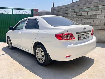 lada 9: Toyota Corolla: 2010 г., 1.6 л, Автомат, Бензин, Седан — 3