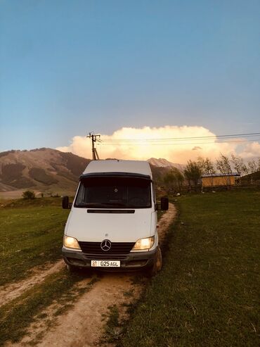 Mercedes-Benz: Mercedes-Benz Спринтер: 2003 г., 2.2 л, Механика, Дизель, Фургон