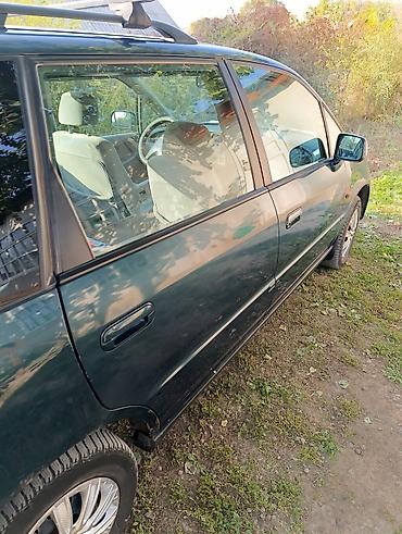 семи местный: Honda Odyssey: 1998 г., 2.3 л, Автомат, Газ, Минивэн — 5