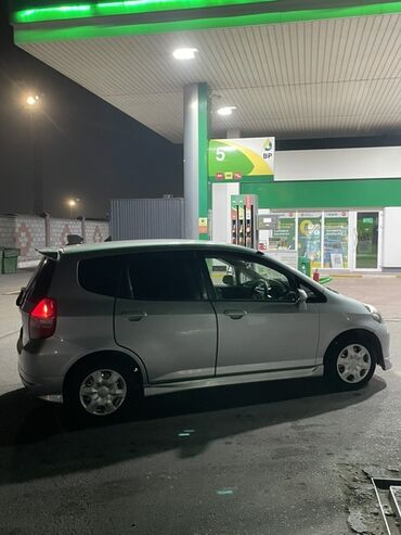 шины 2356516c: Honda Fit: 2003 г., 1.3 л, Автомат, Бензин, Хэтчбэк