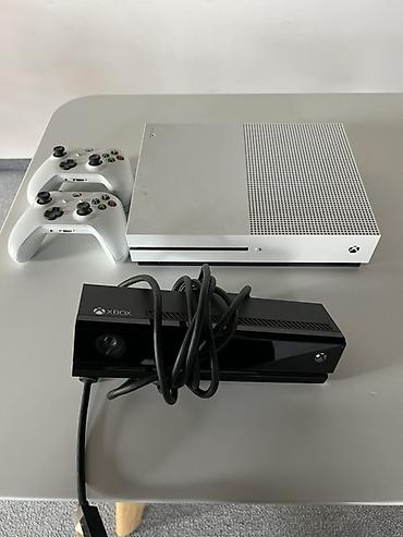 xbox wireless: Xbox One S + Kinect + 2 беспроводных геймпада Комплектация: - игровая — 1
