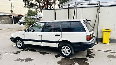 Volkswagen Passat Variant: 1992 г., 1.8 л, Механика, Бензин, Универсал