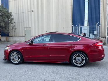 Ford: Ford Fusion – qırmızı mettalik sedan - Korpus: 4 qapılı sedan — 4