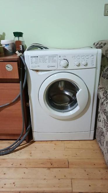 samsung r60 plus: Стиральная машина Indesit, 5 кг, Б/у, Автомат, Есть сушка, Нет кредита, Самовывоз — 1