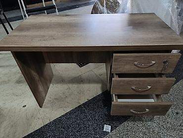 pc masaları: Ofis/iş masası – 3 çekmecəli, açıq qoz rəngində - Material — 3