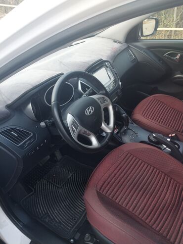 Hyundai: Hyundai ix35: 2 l | 2013 il Krossover — 2