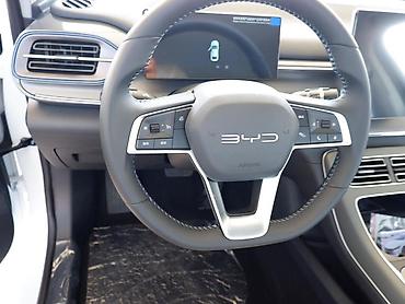 byd maşın: BYD Qin Plus: 1.6 l | 2025 il 50 km Sedan — 10