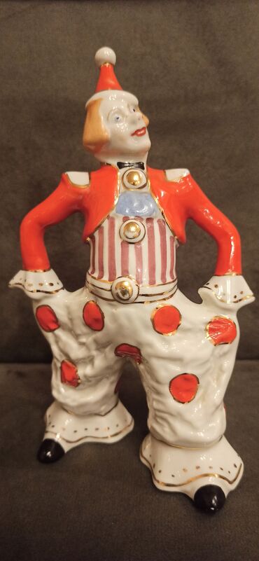 Digər dəstlər və servizlər: Məhsul: Naxışlı metal stəkanlar dəsti + dekorativ metal qab-qacaq — 7