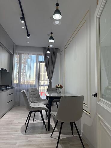 восточный квартал: 2 комнаты, 72 м², Восток-5 мкр Элитка, 8 этаж, Дизайнерский ремонт — 9