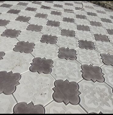 Кладка: Укладка брусчатки Гарантия, Бесплатная консультация, Монтаж Больше 6 лет опыта — 12