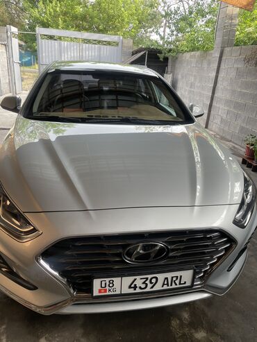 камаро шевроле: Hyundai Sonata: 2017 г., 2 л, Автомат, Газ, Седан