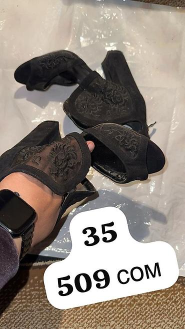 Босоножки, сандалии, шлепанцы: Женская обувь — два варианта. 1) Сандалии с декором - Размеры: 37 и — 47