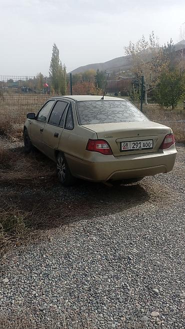 х5 53: Daewoo Nexia: 2010 г., Механика, Бензин, Седан — 2