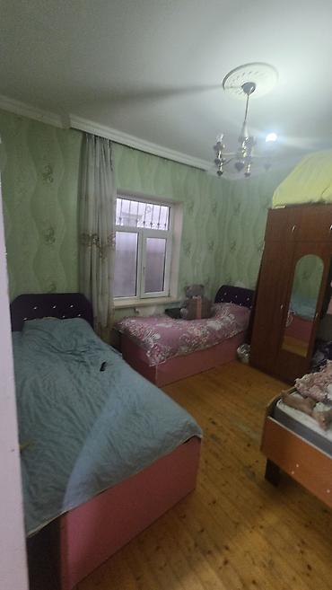 Həyət evləri və villaların satışı: 3 otaqlı, 100 kv. m, Orta təmir — 13