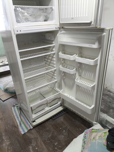 конка стиральная машина: Холодильник Stinol, Двухкамерный at lalafo.kg конка стиральная машина: Холодильник Stinol, Двухкамерный