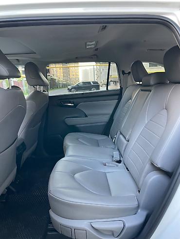 Toyota: Toyota Highlander: 2020 г., 3.5 л, Автомат, Бензин, Кроссовер — 7
