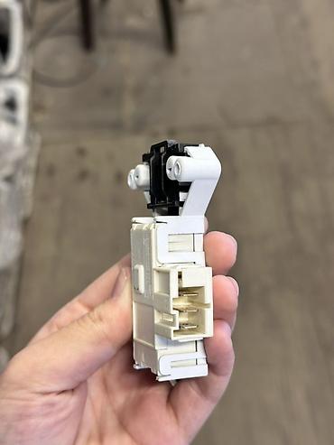socket 2011: Блокировка люка (УБЛ) для стиральной машины. Описание: - — 2