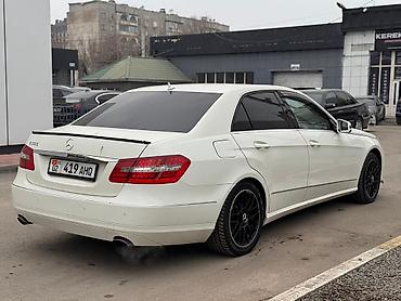 Mercedes-Benz: Mercedes-Benz E-Class: 2009 г., 3.5 л, Автомат, Бензин, Седан — 5