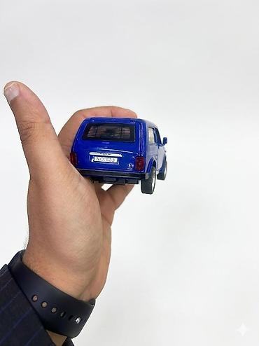 niva oyuncaq: Metall model avtomobil – LADA Niva (klassik 3 qapı) miniatürü - — 10