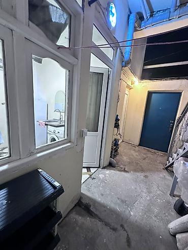 ev ilanı: Kiraye ev verilir. Öz evimdir Komunal xərclər ev sahibi tərəfindən — 9