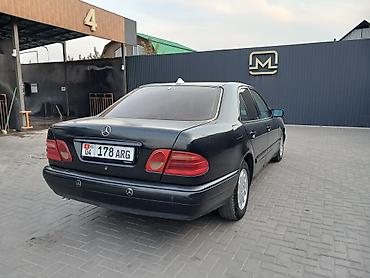 camry 1999: Mercedes-Benz E-Class: 1997 г., 2 л, Автомат, Бензин — 5