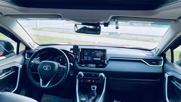 Toyota: Toyota RAV4: 2019 г., 2.5 л, Автомат, Гибрид, Седан at lalafo.kg — 10 Toyota: Toyota RAV4: 2019 г., 2.5 л, Автомат, Гибрид, Седан — 10