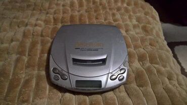 Mini disk plejeri: Sony D-190 DiscmanSony D-131 CD Walkman Discman Personal Portable — 2