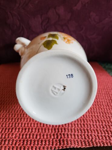 Ostali kućni dekor: Vaza nova 70te Zajecar porcelan. Vaza visina. 21cm — 11
