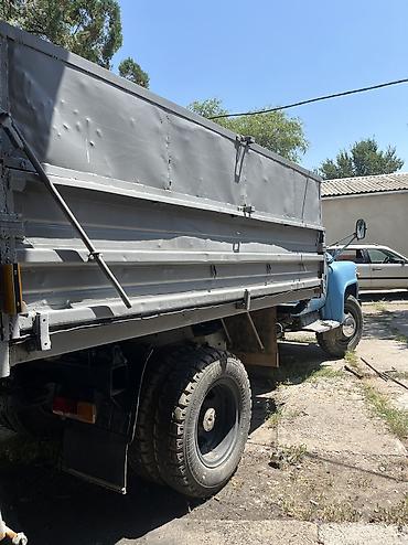 эвакуатор мини: Грузовик ГАЗ (серия 53/3307) — бензиновый бортовой/фургонного типа — 5